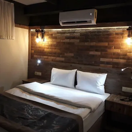 The 3* 萨利杰尔梅