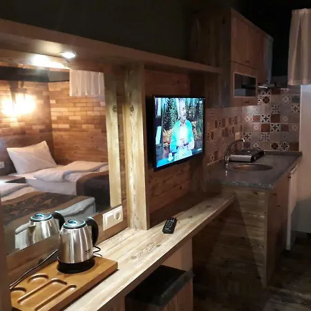The Hotel 3*