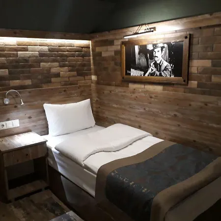 Hotel The
